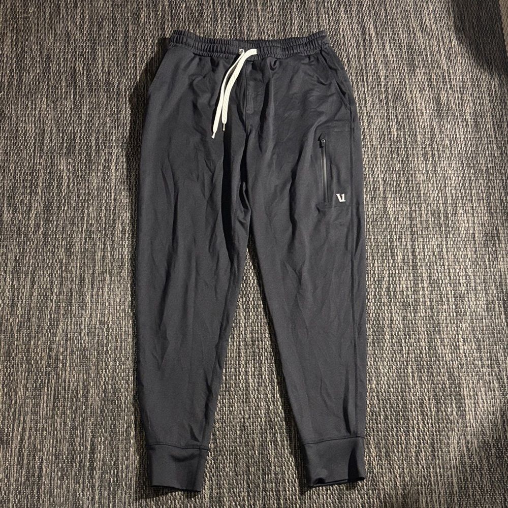 Vuori Sunday performance jogger